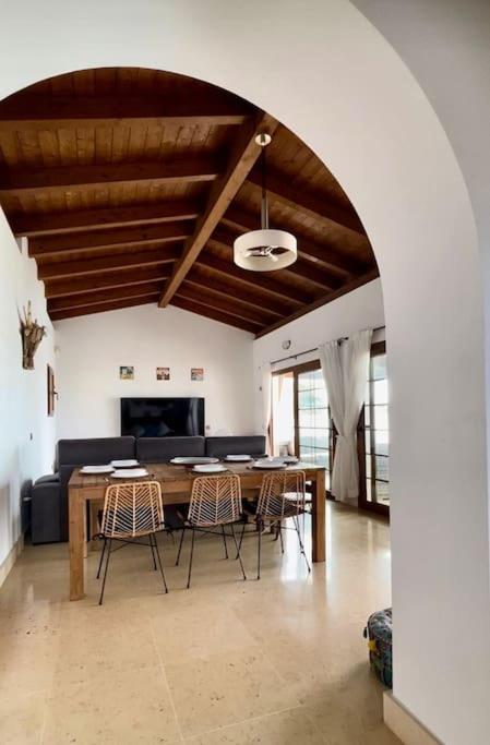 Stunning Villa Amanecer 코라레호 외부 사진