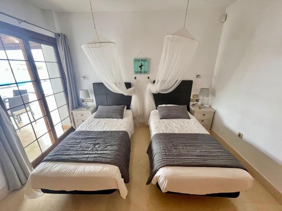 Stunning Villa Amanecer 코라레호 외부 사진