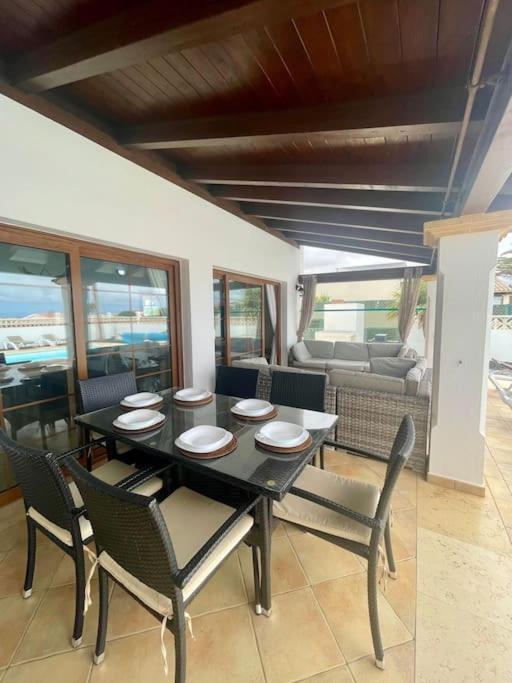 Stunning Villa Amanecer 코라레호 외부 사진