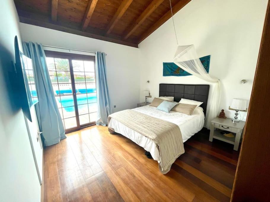 Stunning Villa Amanecer 코라레호 외부 사진
